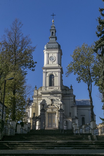 Kościół p.w. św. Stanisława Biskupa Męczennika w Kramsku