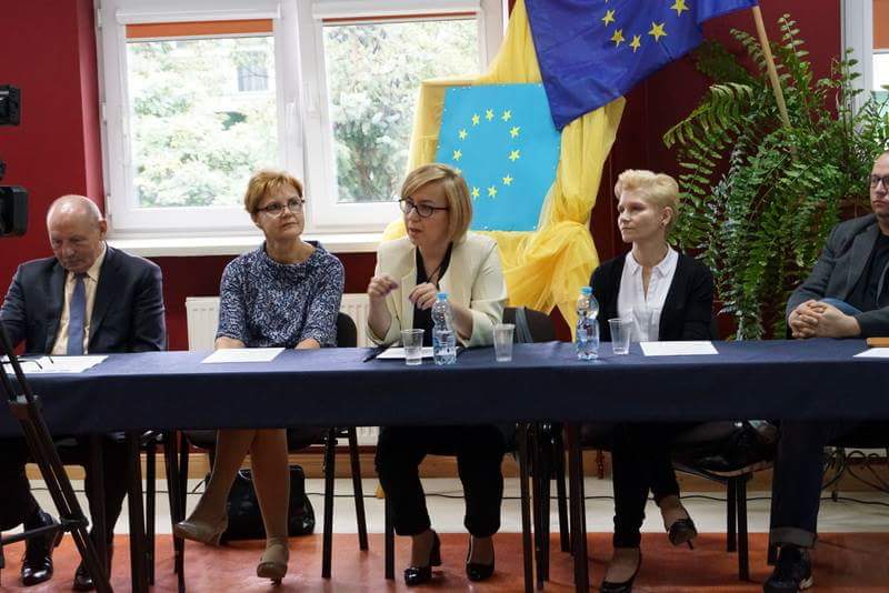 W Zespole Szkół Ekonomiczno–Usługowych w Żychlinie odbyła się debata 