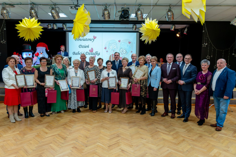 Powiatowy Dzień Babci i Dziadka