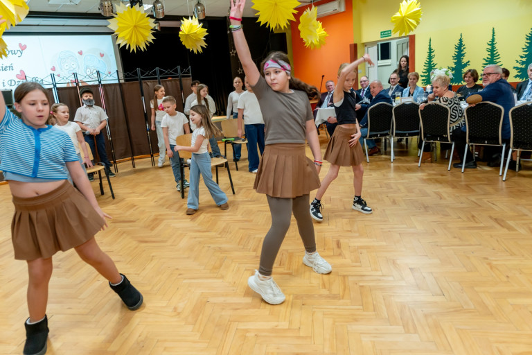 Powiatowy Dzień Babci i Dziadka