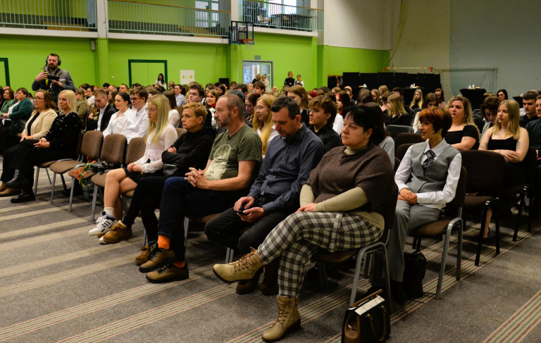 Stypendia Starosty Konińskiego wręczone w Żychlinie