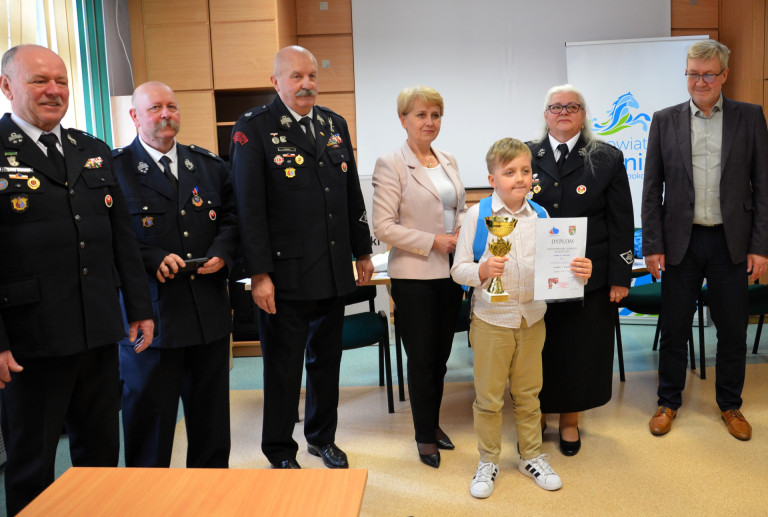 Najlepsi w konkursie strażackim
