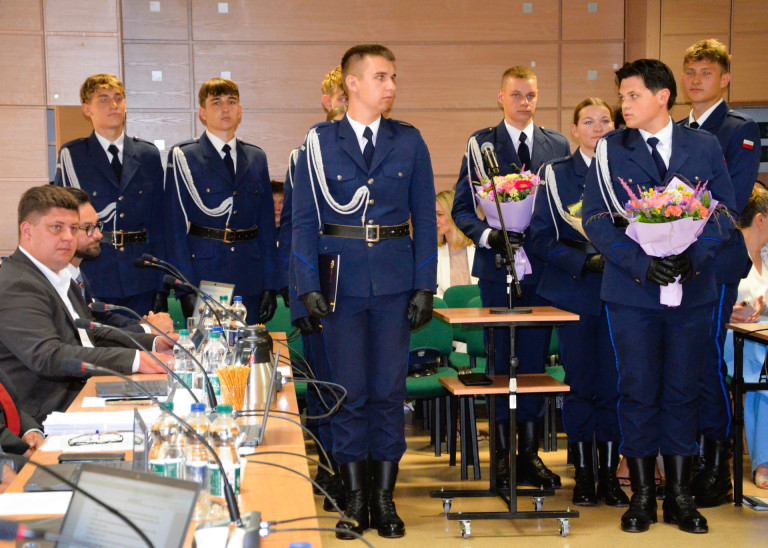 Zarząd Powiatu z absolutorium za 2025r.