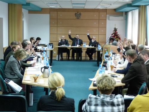 Rada Powiatu Konińskiego przyjęła budżet na 2010 rok
