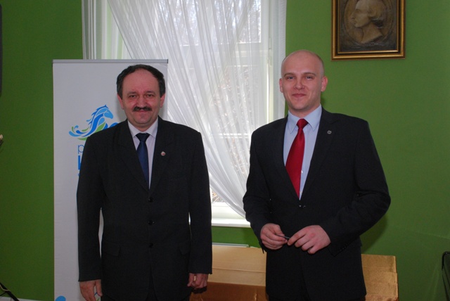 Od lewej:  Mirosław Durczyński - Przewodniczący Komisji Statutowo-Regulaminowej oraz Karol Baranowsk