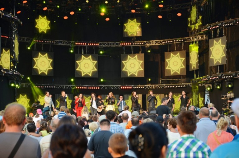 Gwiazdy polskiej muzyki na scenie w Ślesinie