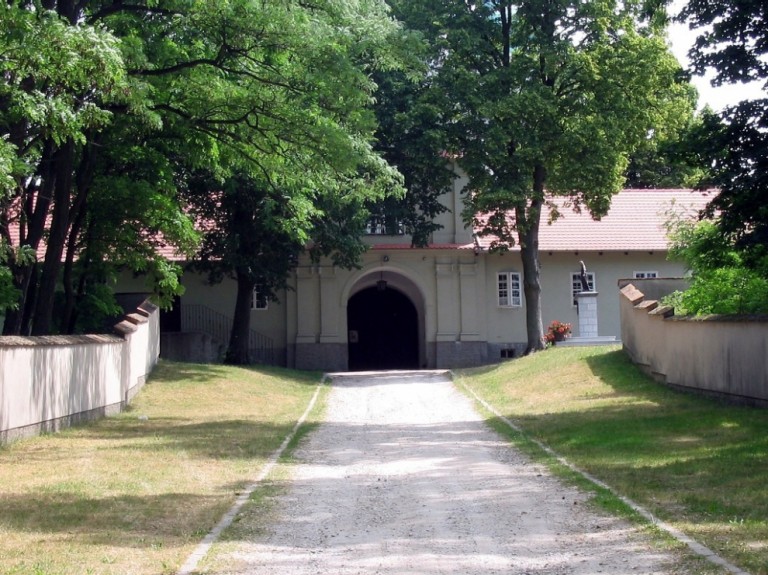 Klasztor oo. Kamedułów w Bieniszewie