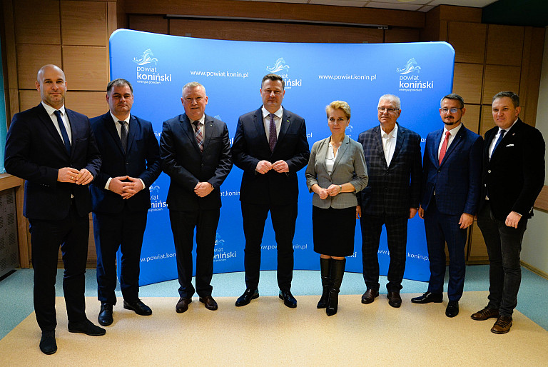 O planach inwestycyjnych oraz kierunkach rozwoju – spotkanie z ministrem rozwoju i technologii